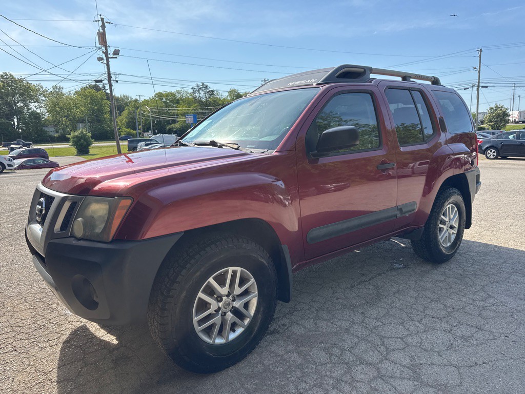 2015 Nissan Xterra Image 1