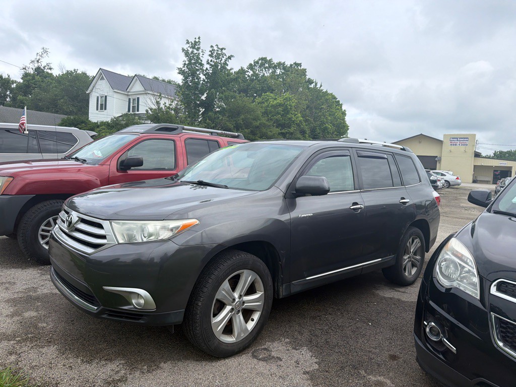 2012 Toyota Highlander Image 1
