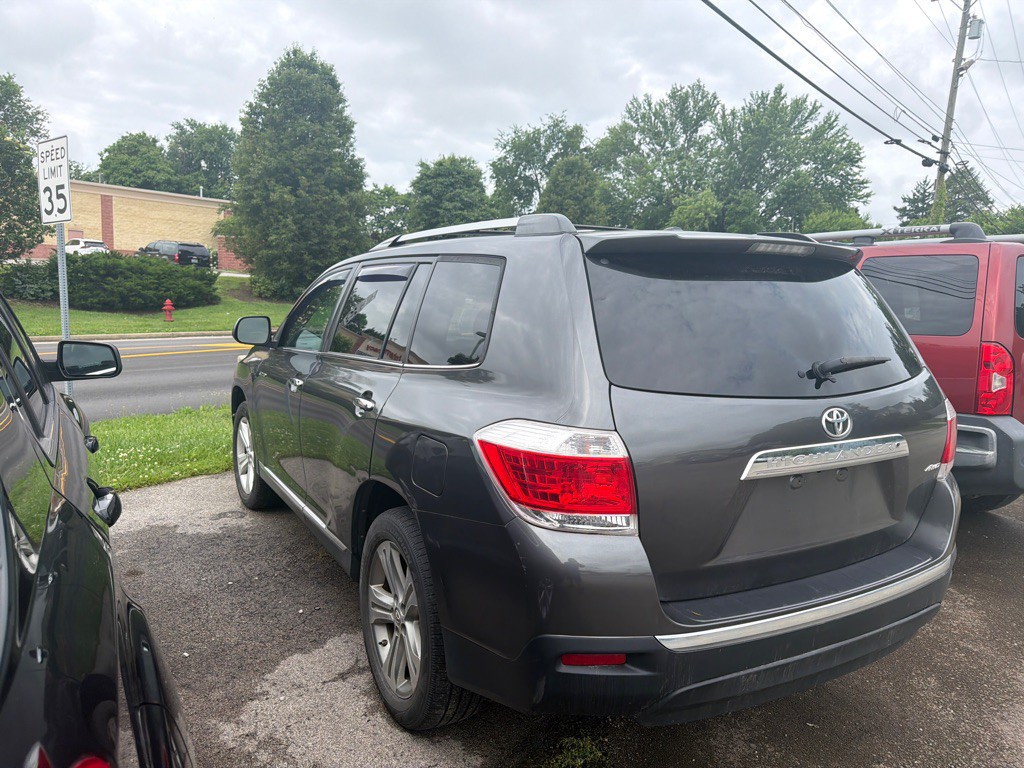 2012 Toyota Highlander Image 4