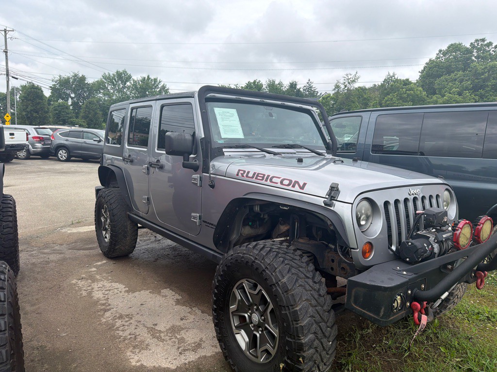 2013 Jeep Wrangler Unlimited Image 2