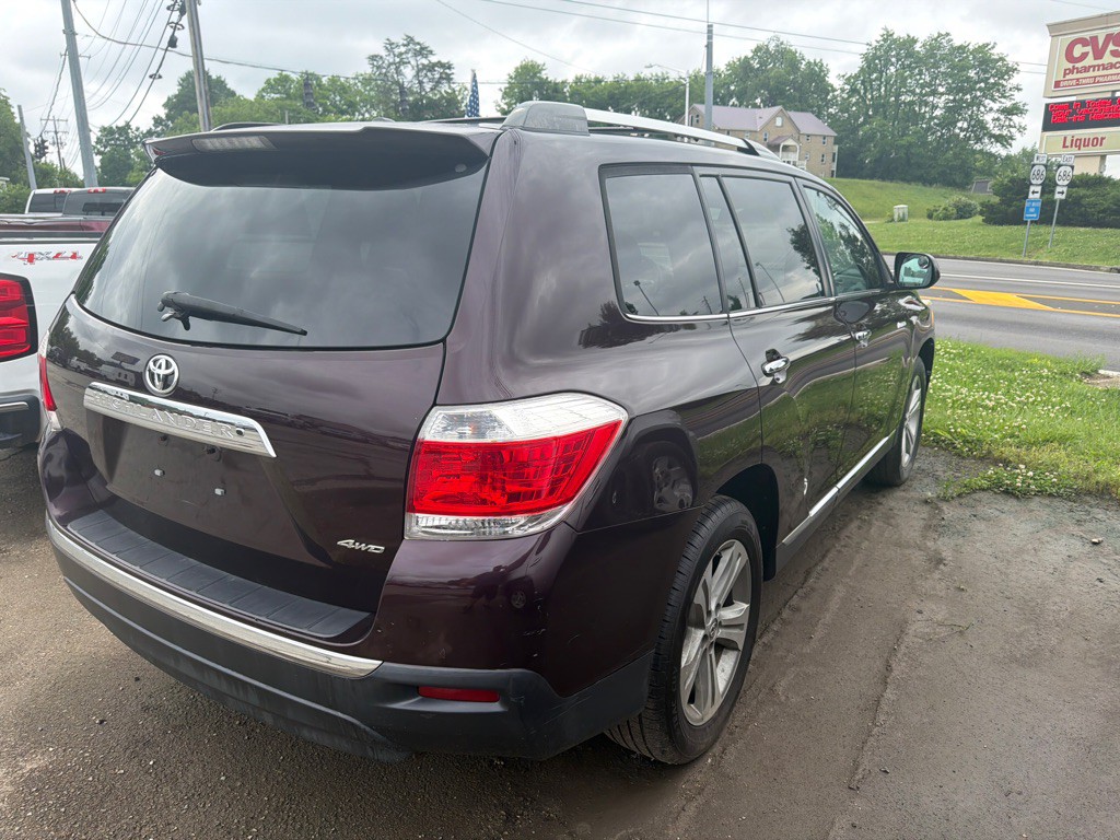 2013 Toyota Highlander Image 4