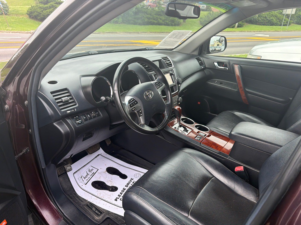 2013 Toyota Highlander Image 7