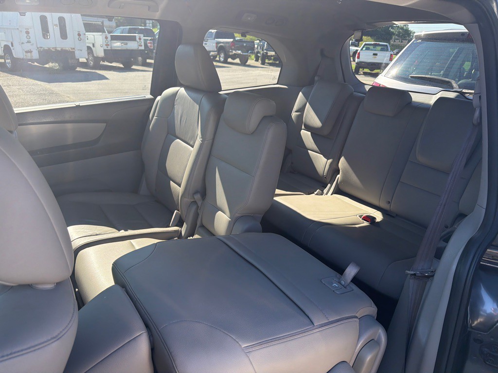 2013 Honda Odyssey Image 6