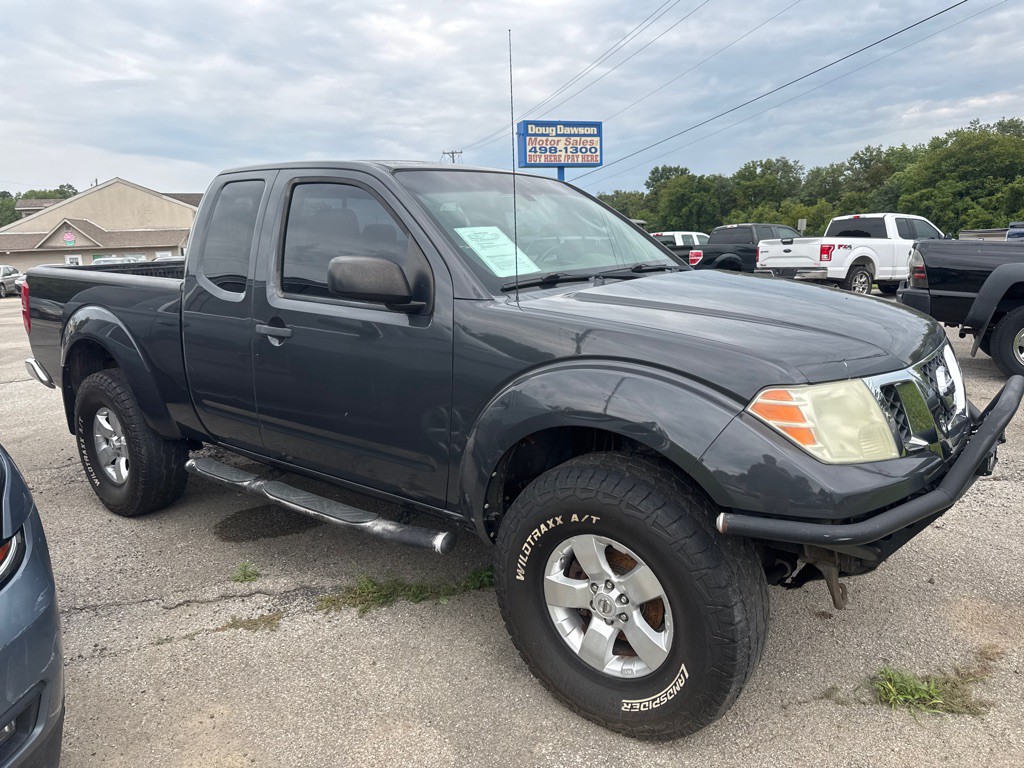 2010 Nissan Frontier Image 3