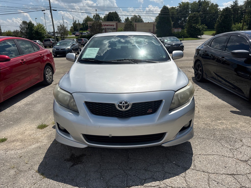 2010 Toyota Corolla Image 2