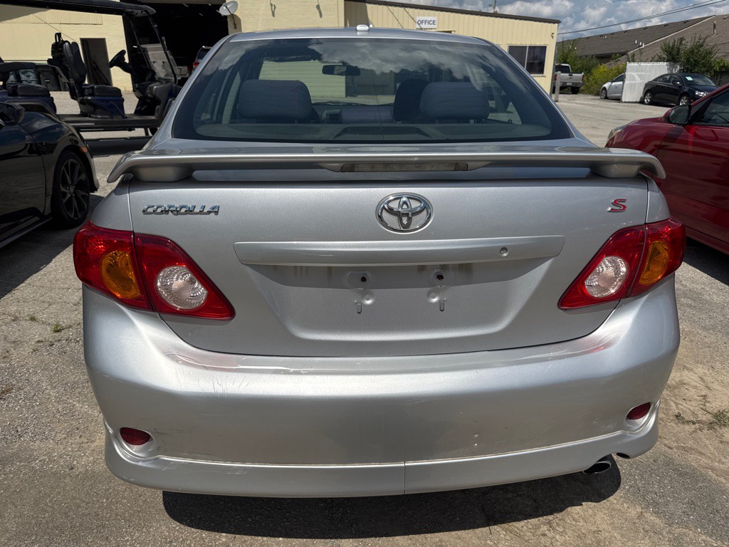2010 Toyota Corolla Image 4