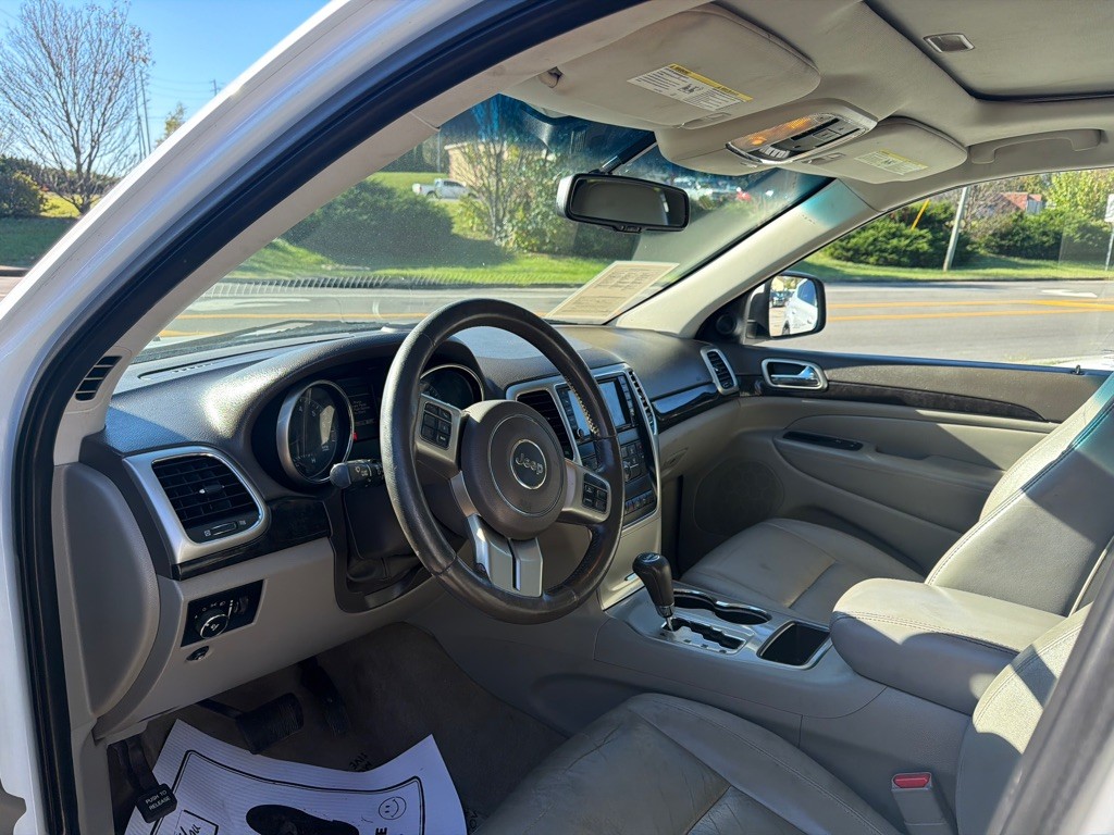 2013 Jeep Grand Cherokee Image 5