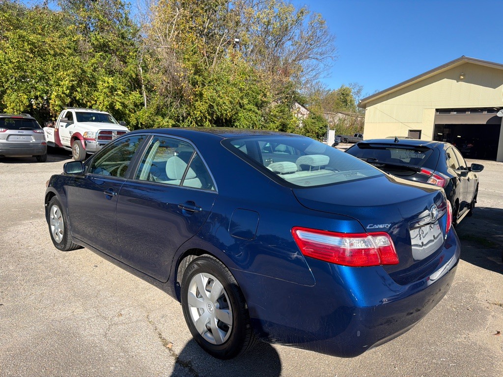 2009 Toyota Camry Image 4