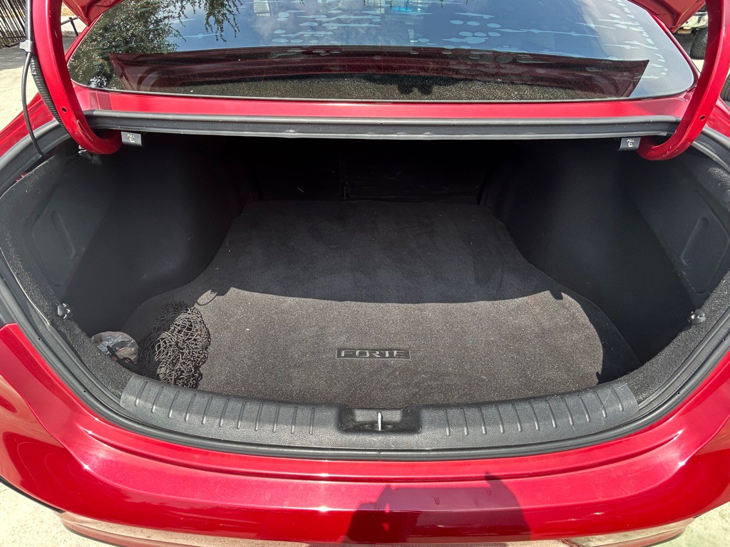 2019 Kia Forte Image 17
