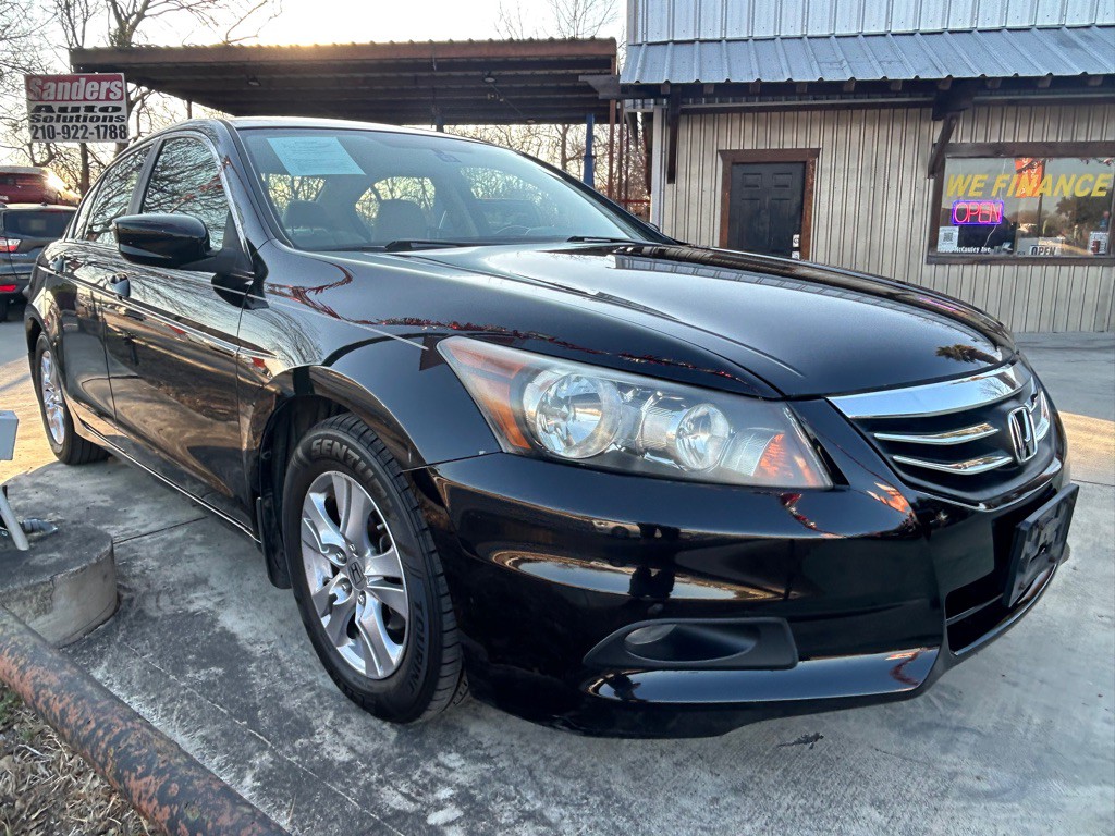 2012 Honda Accord Image 3