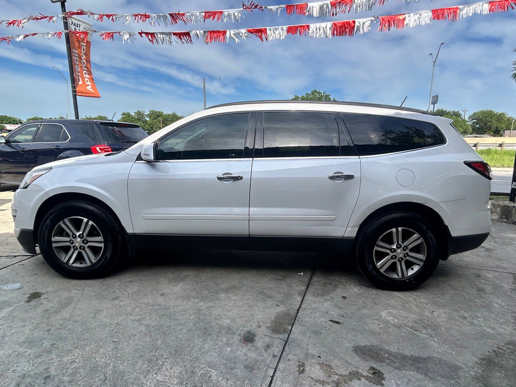 2017 Chevrolet Traverse Image 8