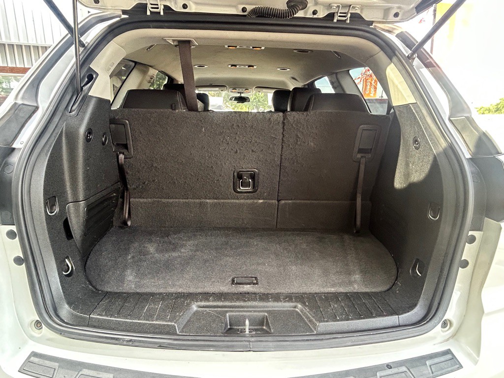 2017 Chevrolet Traverse Image 12