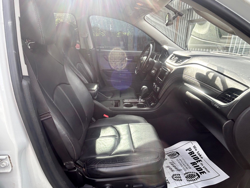 2017 Chevrolet Traverse Image 14