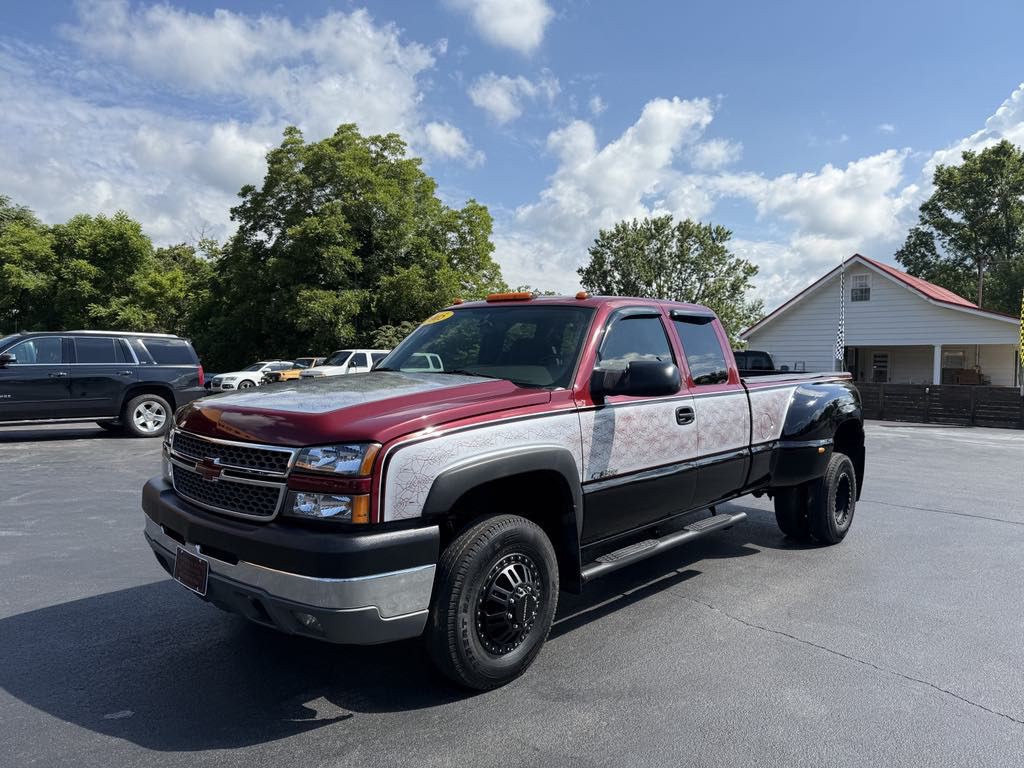 2005 Chevrolet Silverado 1500 Image 1