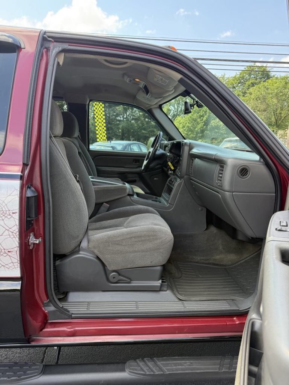 2005 Chevrolet Silverado 1500 Image 10