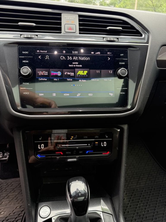 2022 Volkswagen Tiguan Image 19