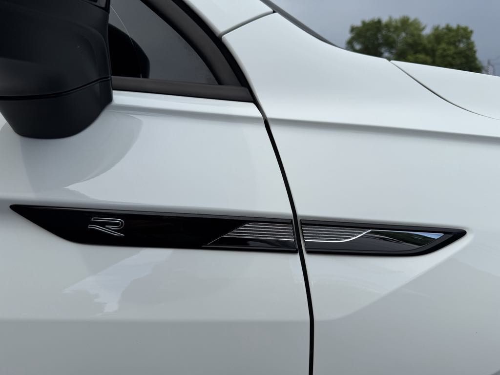 2022 Volkswagen Tiguan Image 21