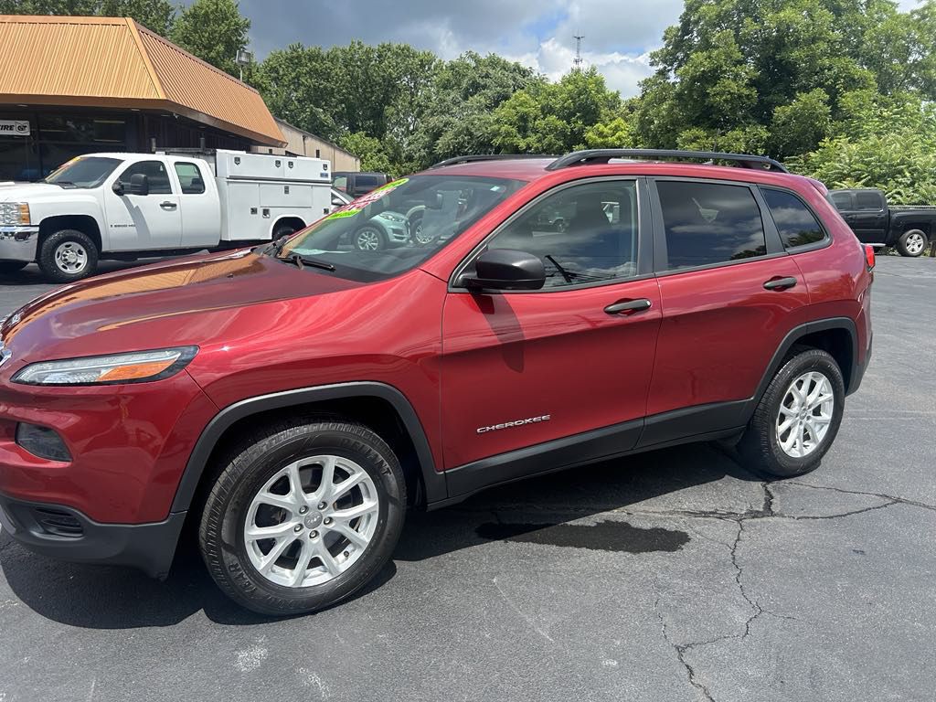 2016 Jeep Cherokee Image 2