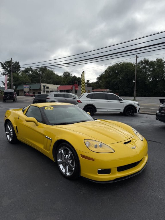 2011 Chevrolet Corvette Image 2