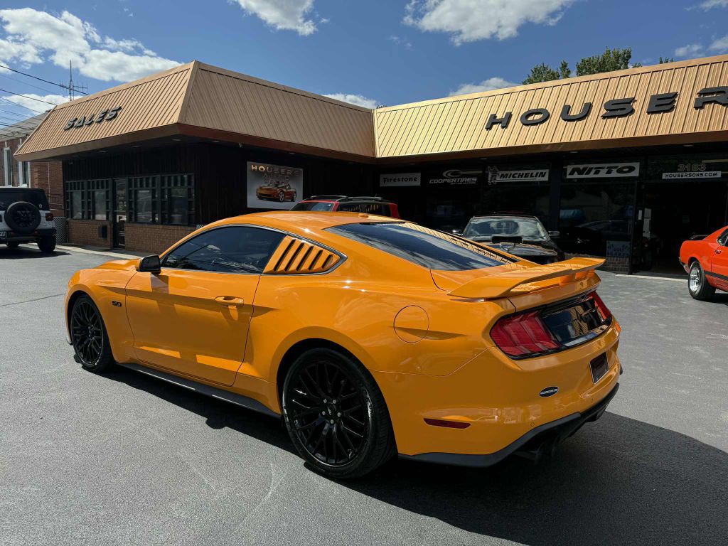 2019 Ford Mustang Image 5