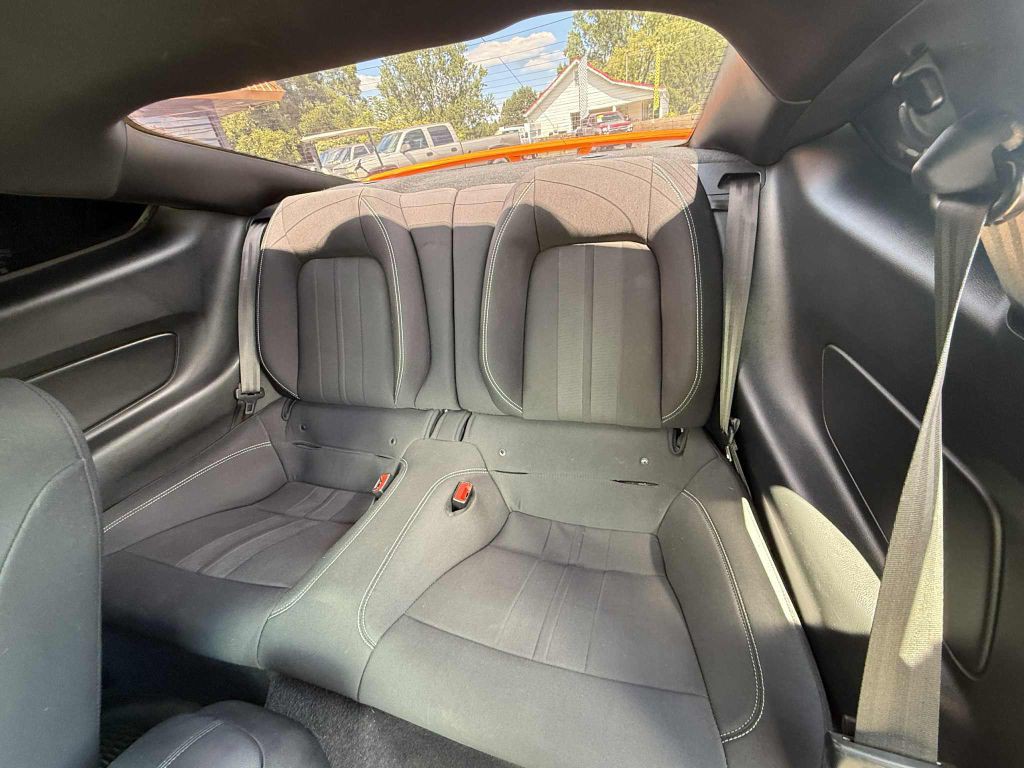 2019 Ford Mustang Image 13