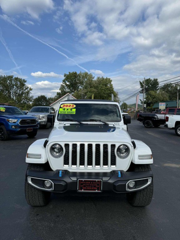 2023 Jeep Wrangler Image 4