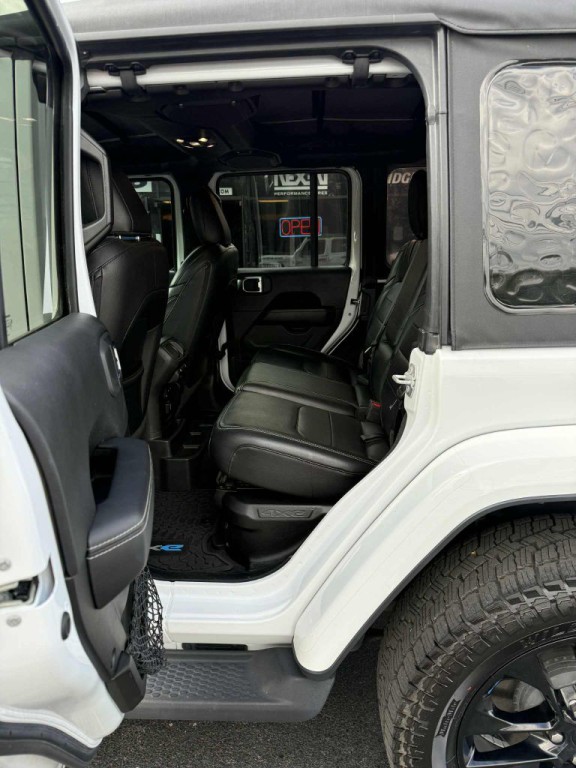 2023 Jeep Wrangler Image 12