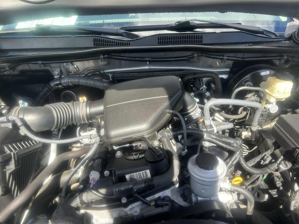 2016 Toyota Tacoma Image 10