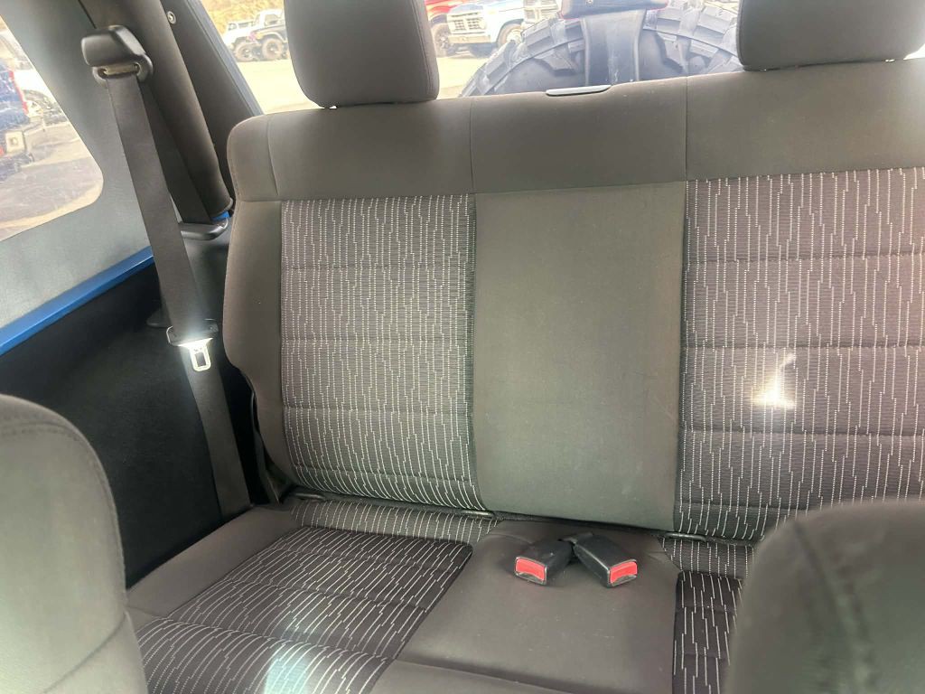 2011 Jeep Wrangler Image 8