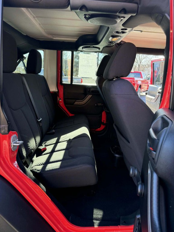 2013 Jeep Wrangler Unlimited Image 10