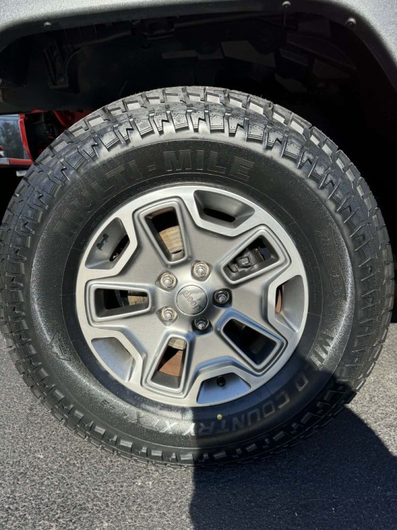 2013 Jeep Wrangler Unlimited Image 15