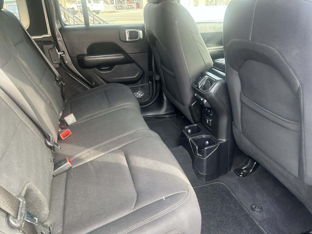 2018 Jeep Wrangler Unlimited Image 9