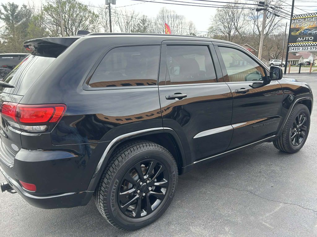 2018 Jeep Grand Cherokee Image 5