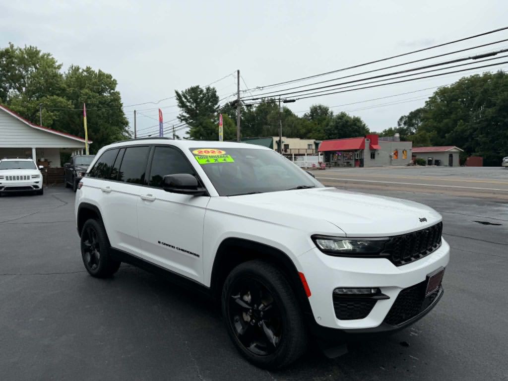 2023 Jeep Grand Cherokee Image 1