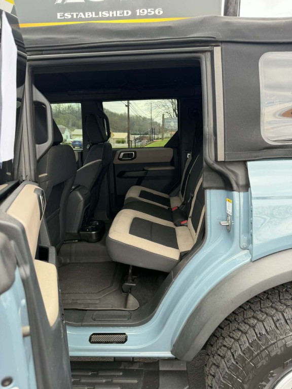 2022 Ford Bronco Image 11