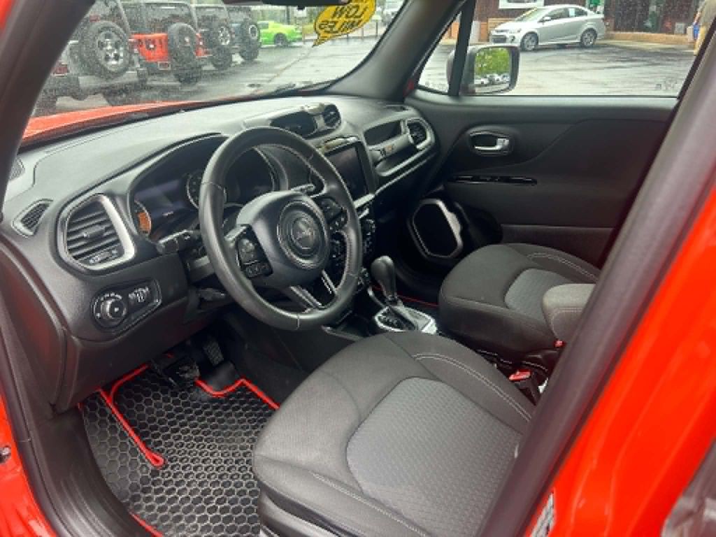 2021 Jeep Renegade Image 8