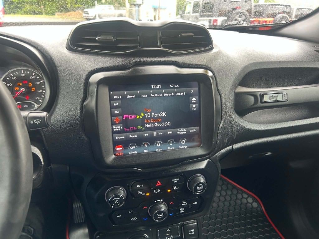 2021 Jeep Renegade Image 13