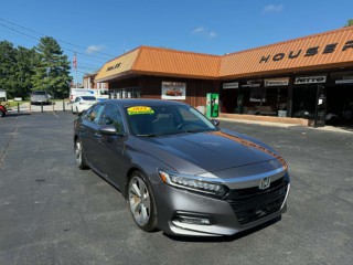 Image for 2018 Honda Accord Touring ID: 7583596