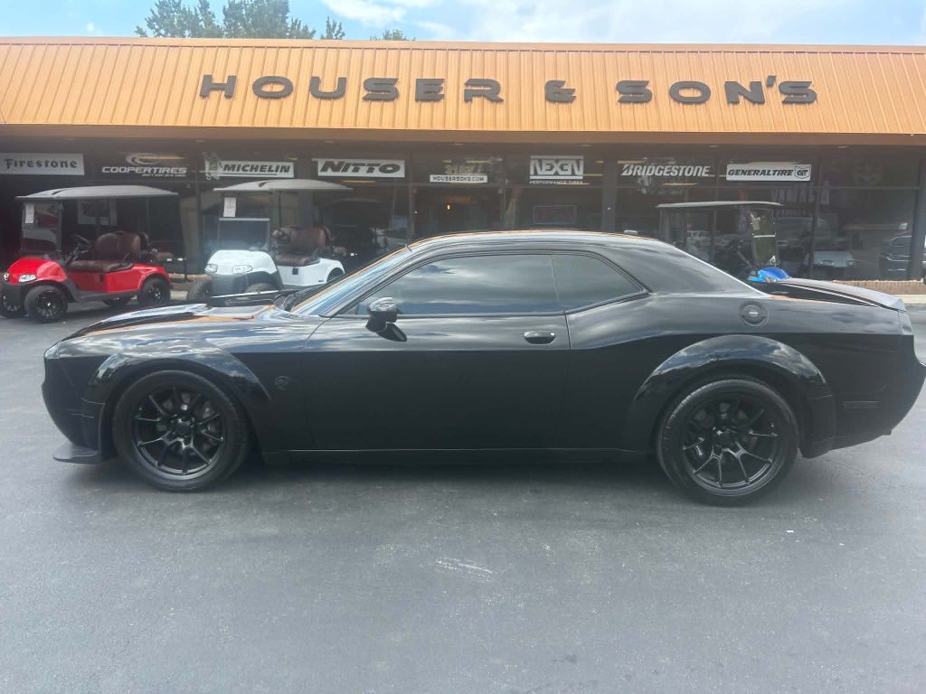 2013 Dodge Challenger Image 4