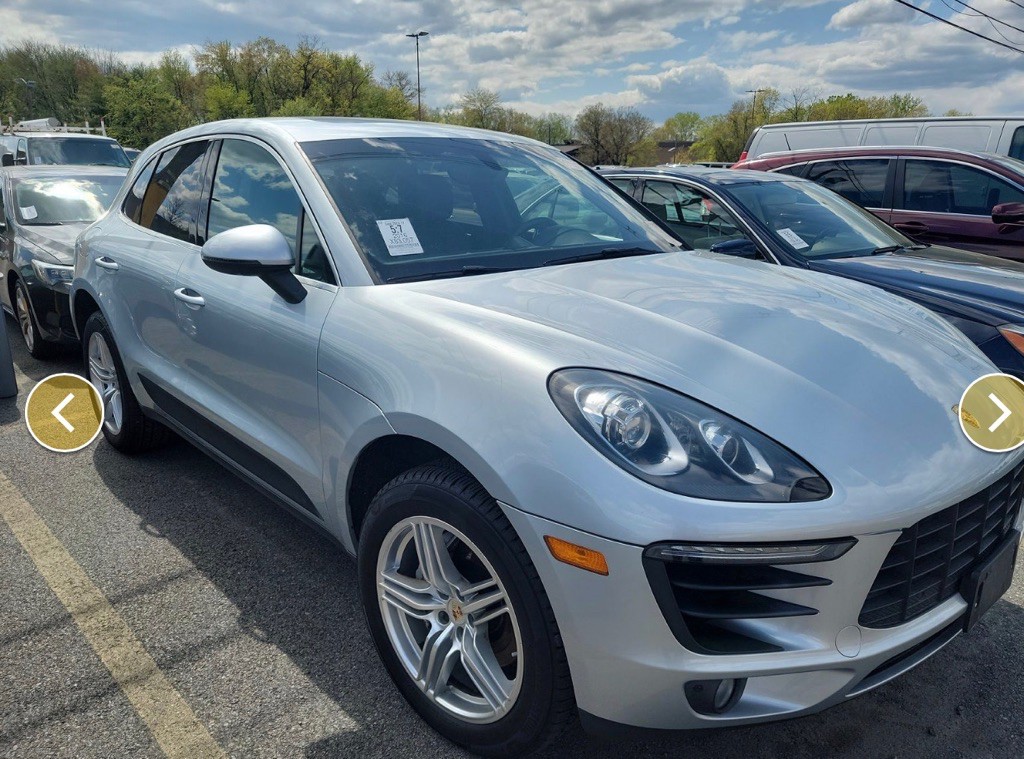 2016 Porsche Macan Image 2