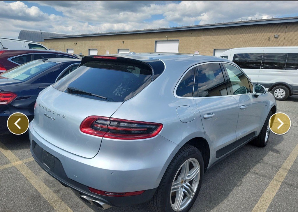 2016 Porsche Macan Image 7