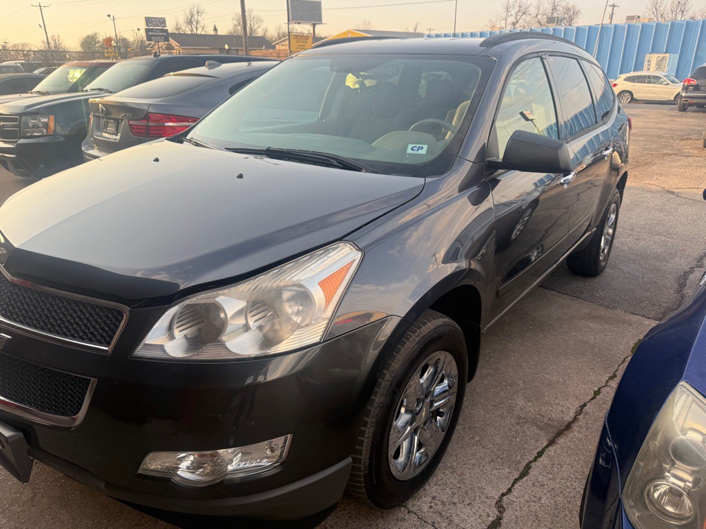2012 Chevrolet Traverse Image 3
