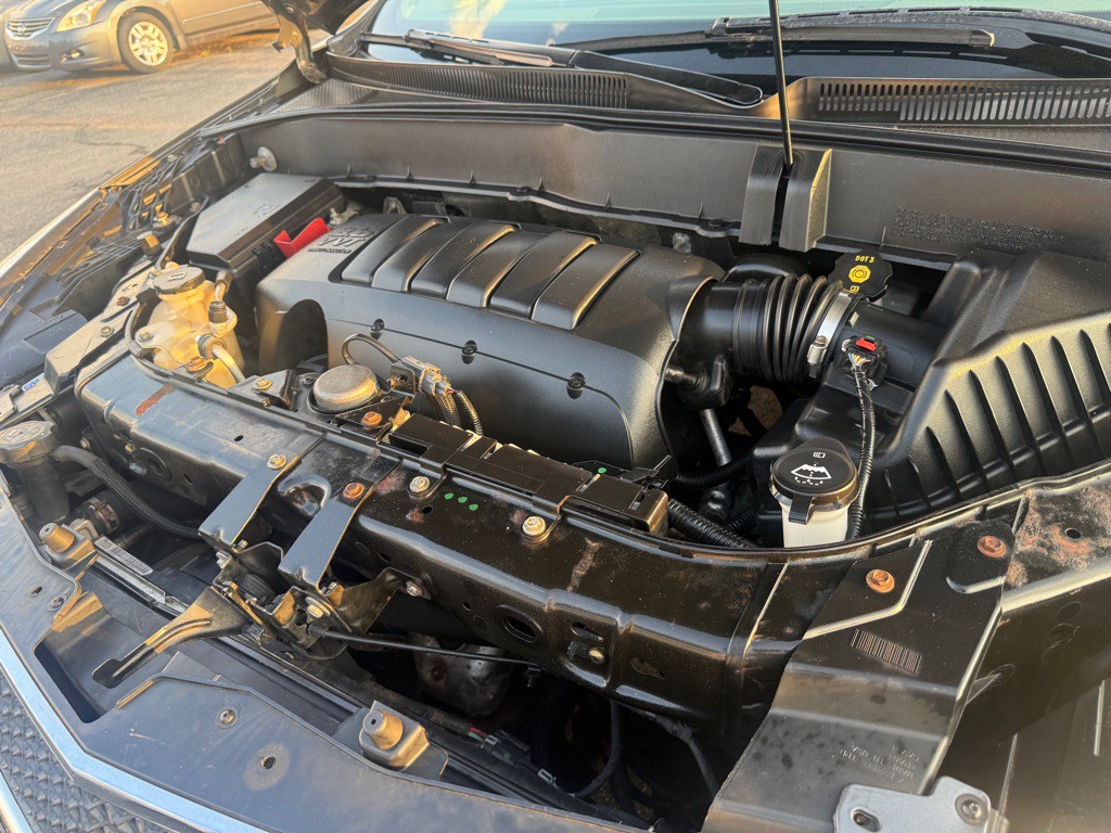 2012 Chevrolet Traverse Image 16