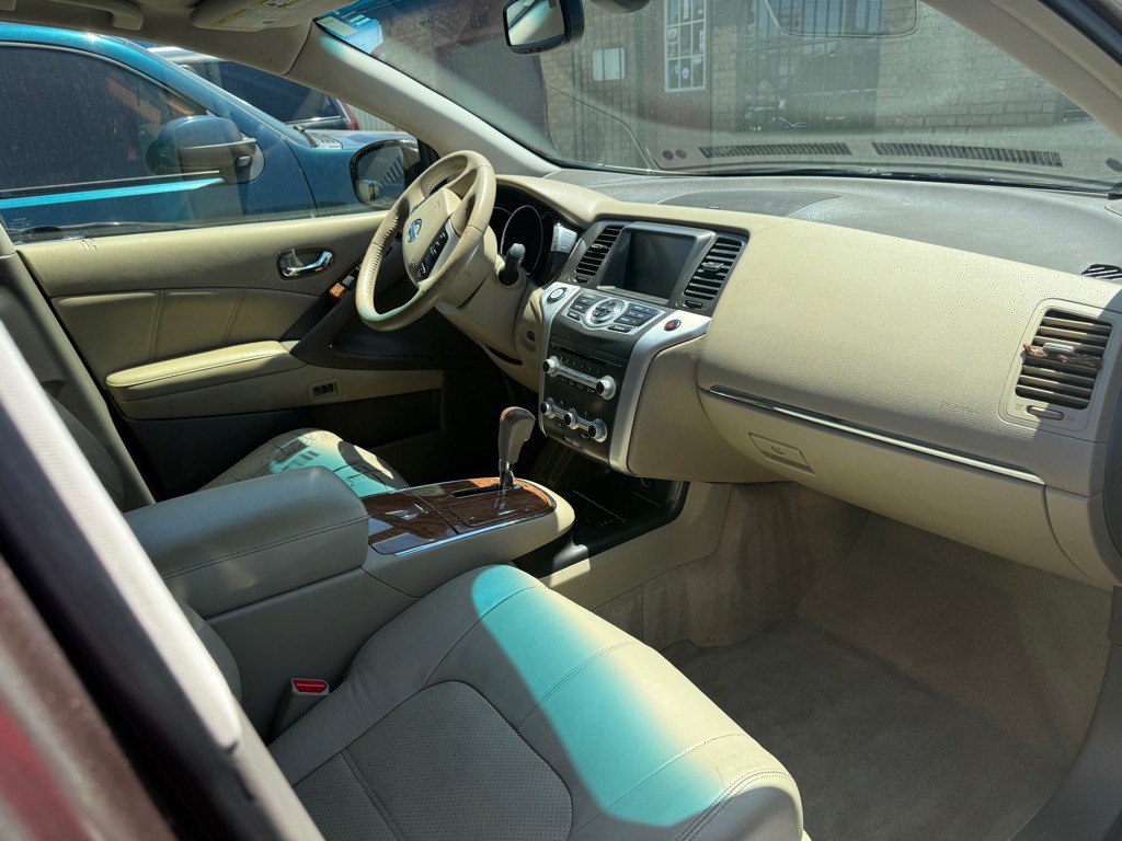 2012 Nissan Murano Image 8