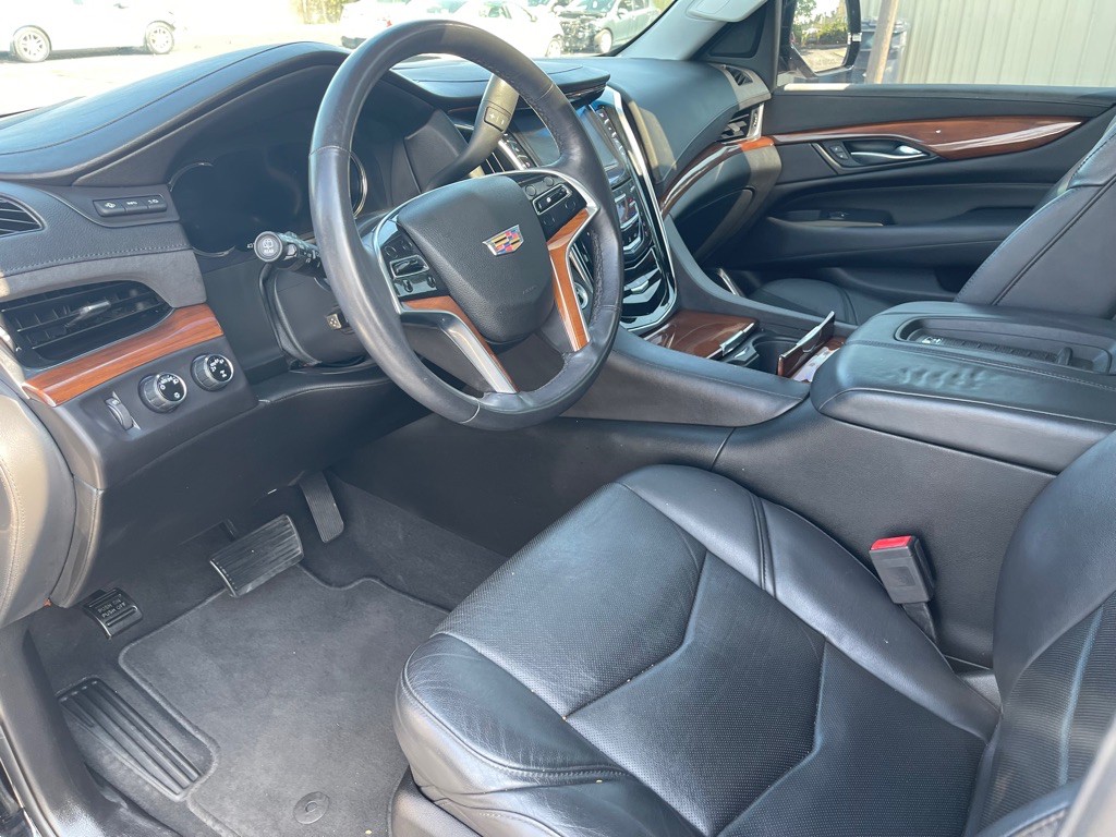 2018 Cadillac Escalade Image 15