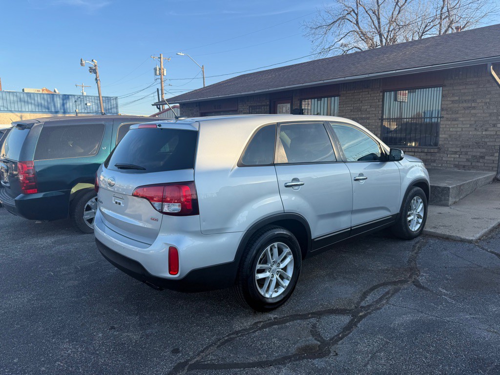 2014 Kia Sorento Image 4