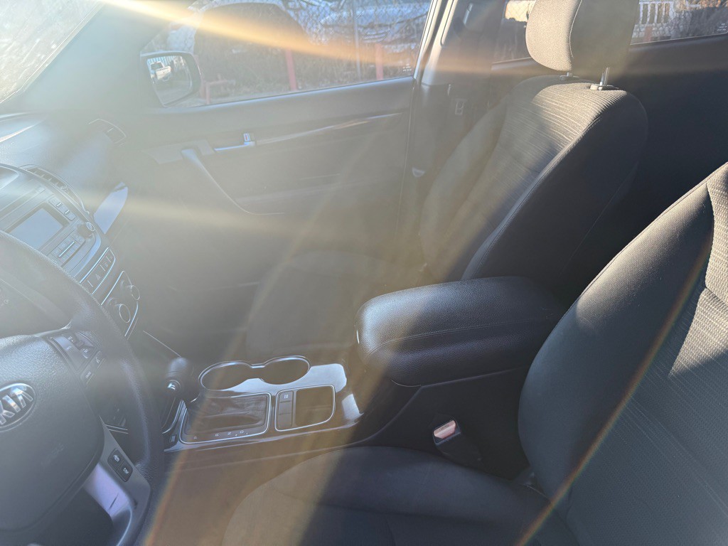 2014 Kia Sorento Image 12