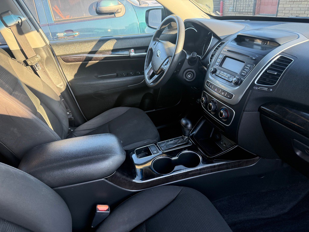 2014 Kia Sorento Image 17