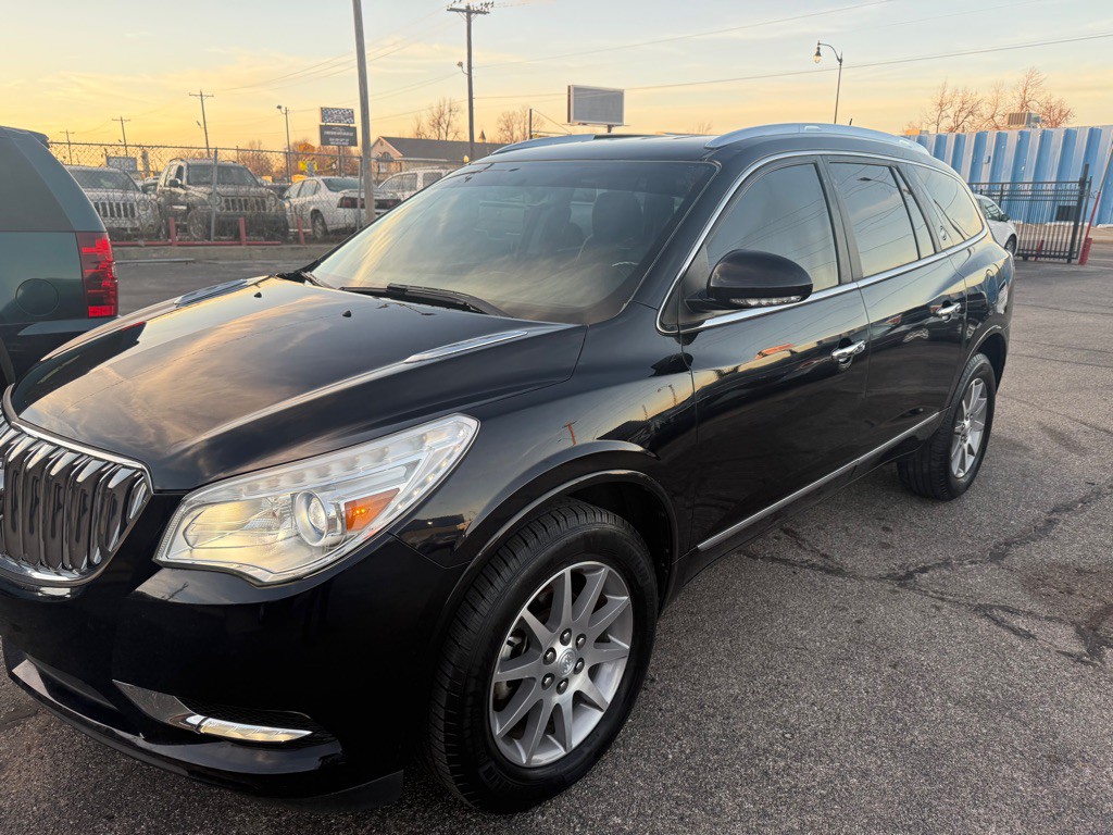 2017 Buick Enclave Image 6