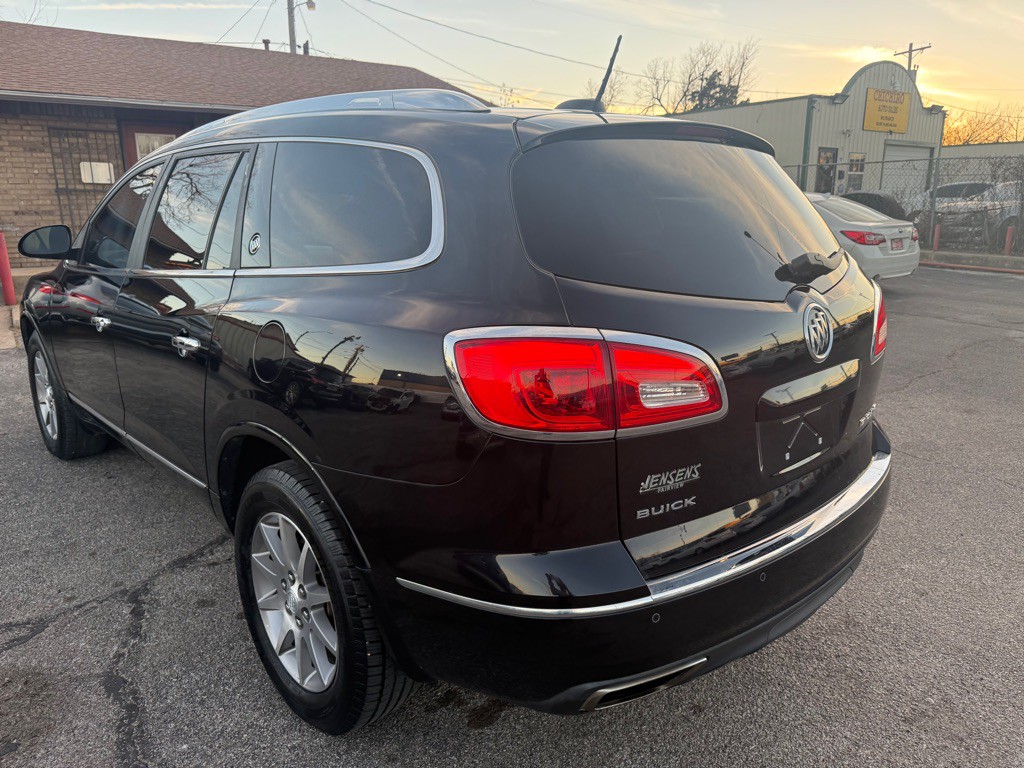 2017 Buick Enclave Image 9